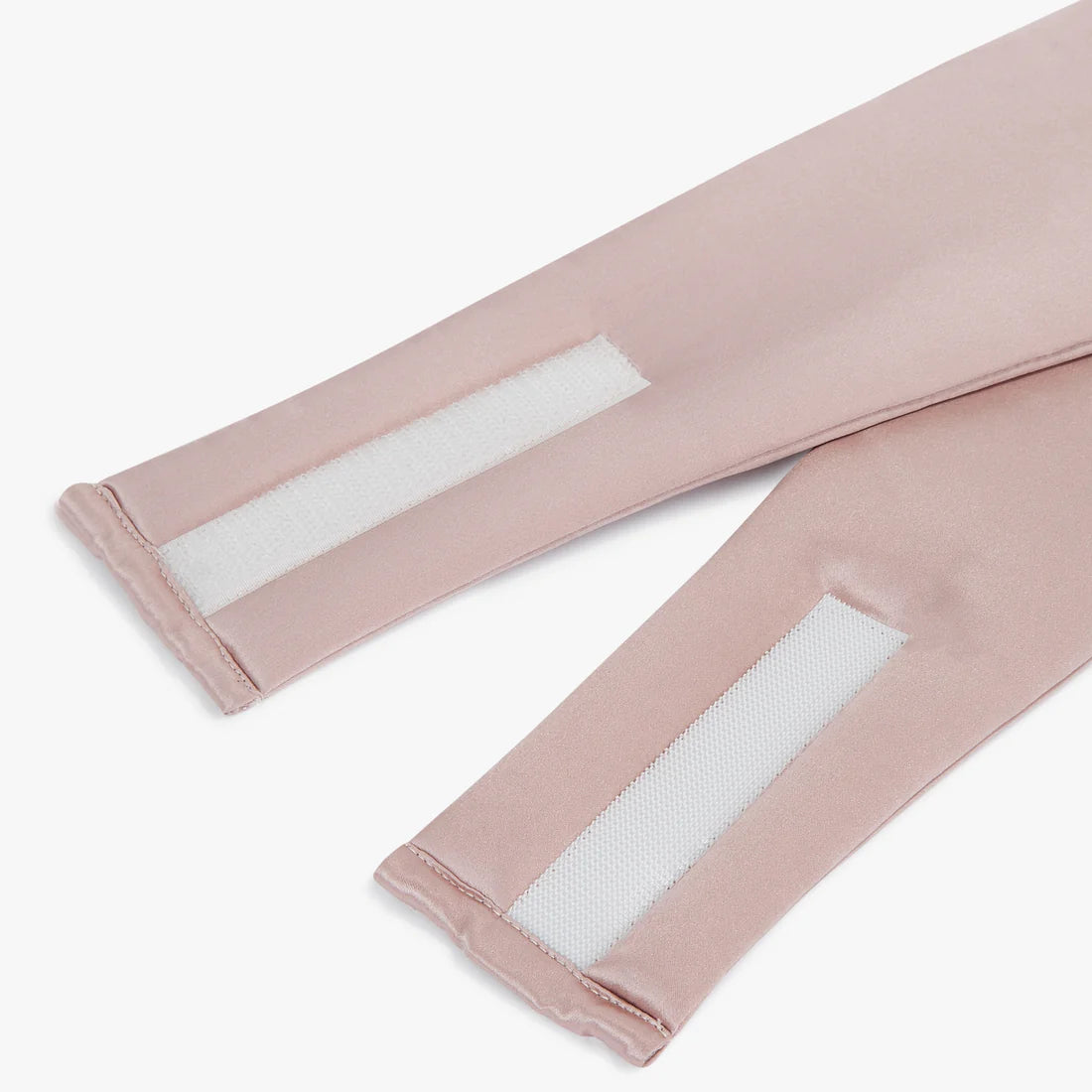 {{product_title}} {{variant_option_color}}